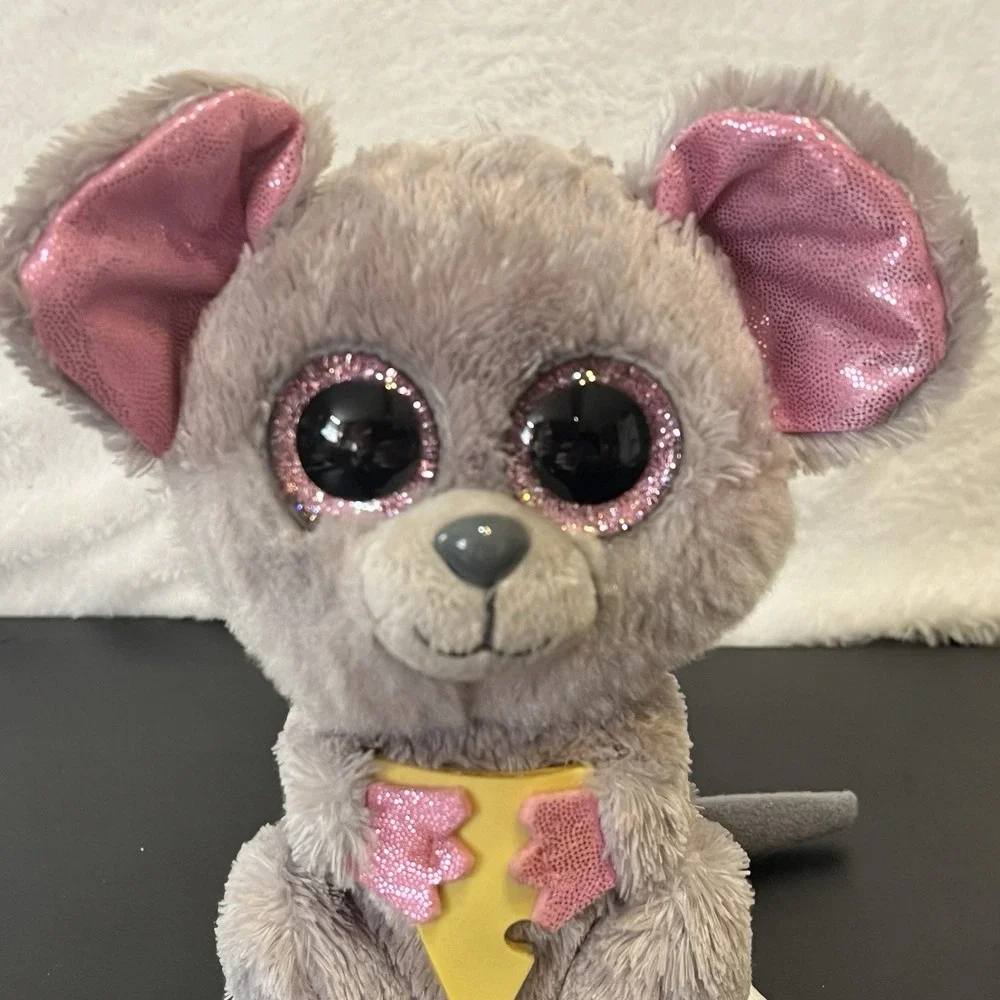 Ty Beanie Boos Squeaker the Mouse Plush Holding Cheese Stuffed Animal 2015 Toy